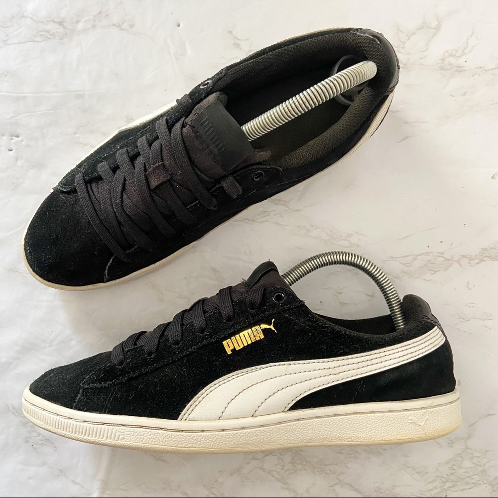 Puma Vikky Suede Sneakers